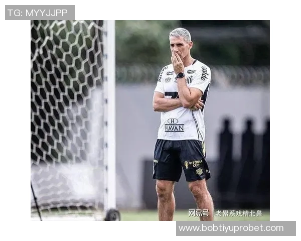 桑托斯在巴甲最后一轮以三球击败克鲁塞罗成功保级并获得南美杯资格 桑托斯在巴甲最后一轮以三球击败克鲁塞罗成功保级并获得南美杯资格